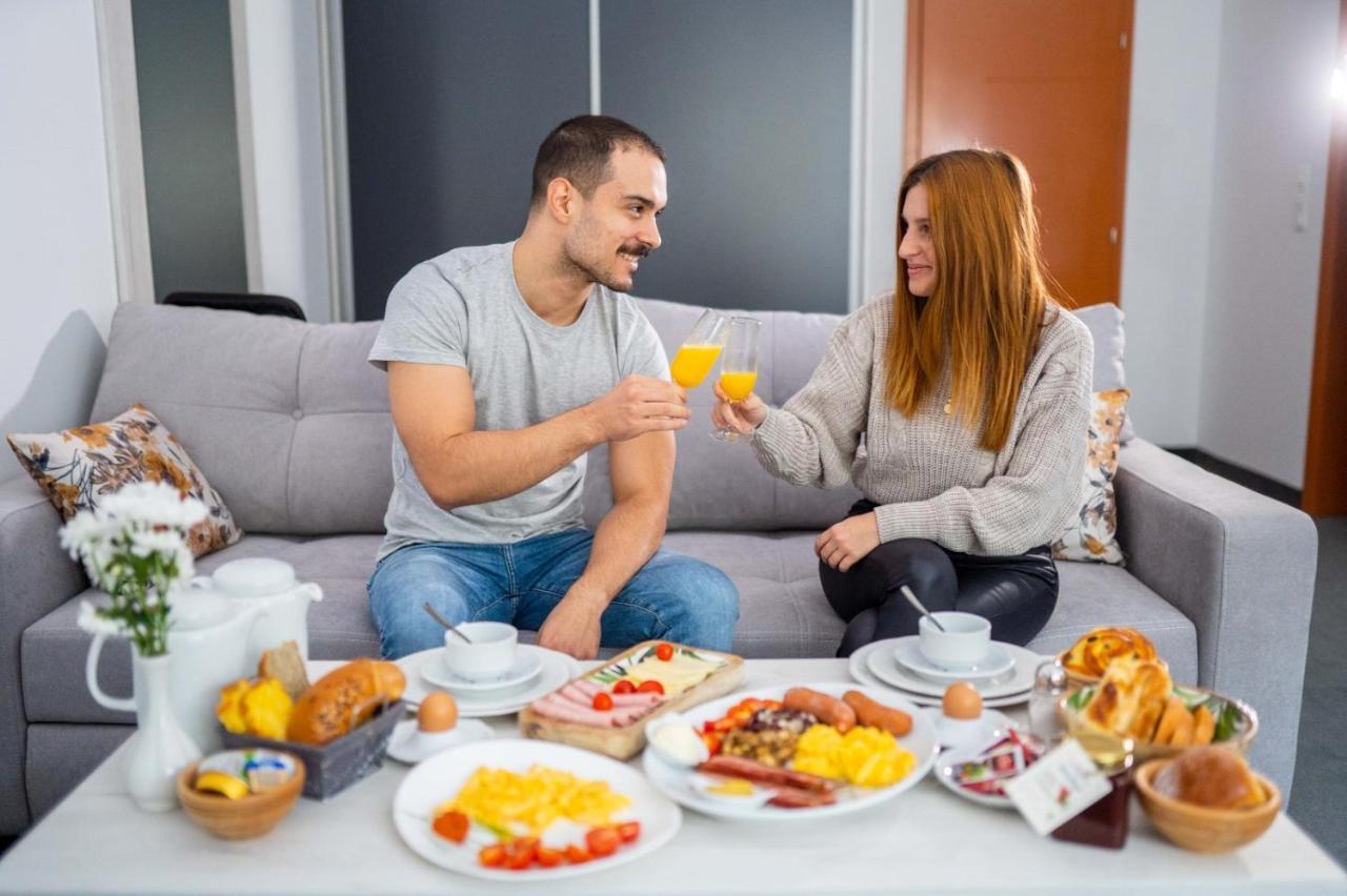 Hotel Bacchus 리브노 외부 사진